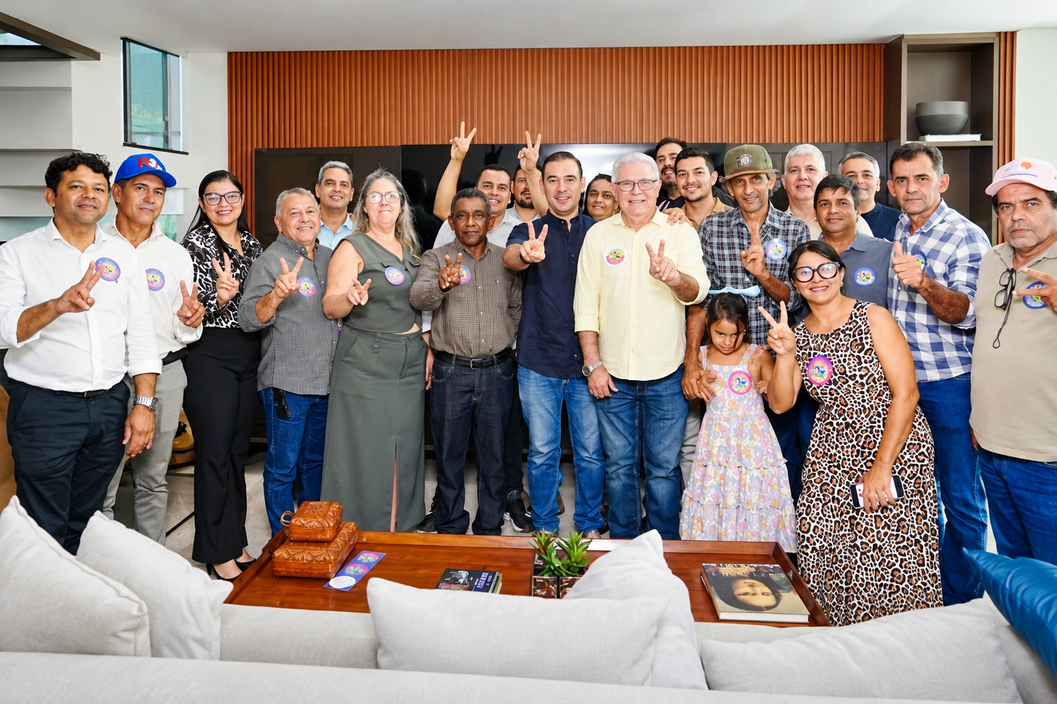 Prefeito Dida Moreira e lideranças políticas de Dueré declaram apoio a Vicentinho Júnior no segundo turno