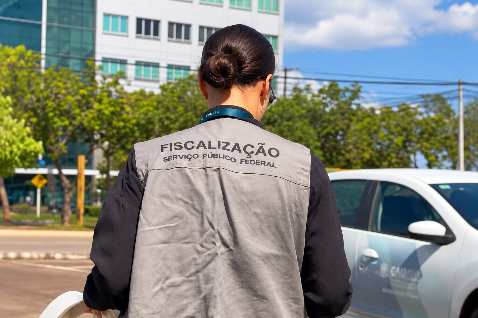 Concursos e seleções oferecem vagas de níveis médio e superior no Tocantins com salários de até R$ 9,7 mil
